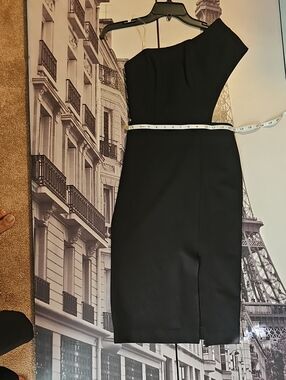 One-Shoulder Black Sheath Dress - Classic Evening Style